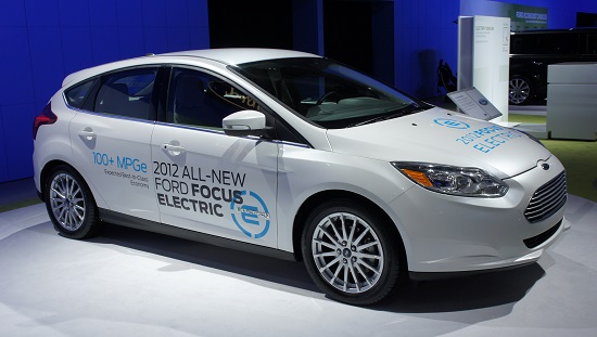 Sau BMW, Ford cũng phát triển ứng dụng di động kết nối xe điện